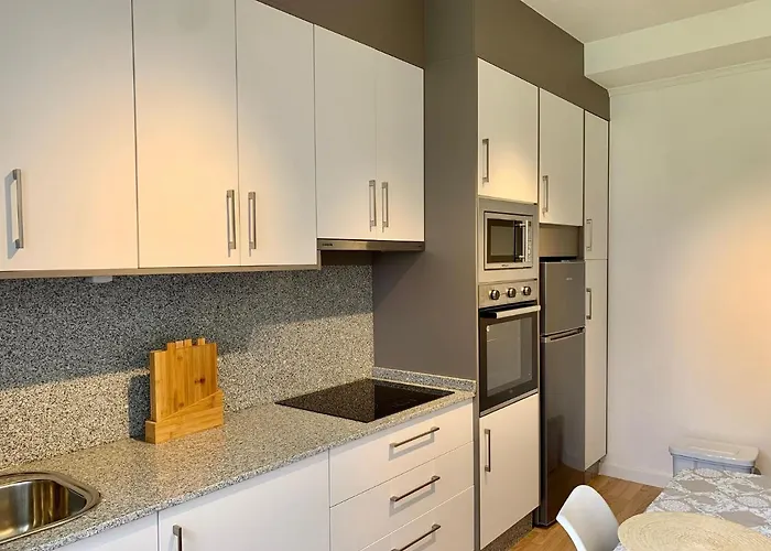 N&E - Home Celanova Avd San Rosendo